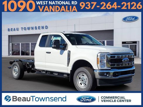 New 2026 Ford F350 XL w/ XL Chrome Package image 1