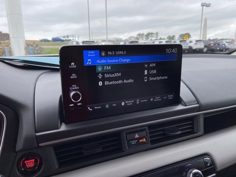 Used 2024 Honda Pilot EX-L image 36