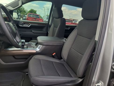 Used 2024 Chevrolet Silverado 1500 RST w/ Convenience Package II image 17