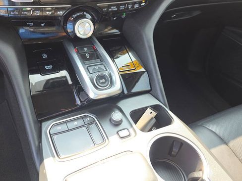 Used 2023 Acura MDX SH-AWD w/ Technology Package image 21