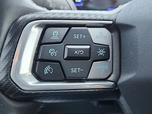 Used 2025 Ford Mustang Premium RWD image 27