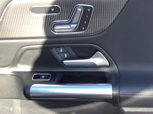 Used 2021 Mercedes-Benz GLA 250 image 15