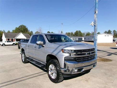 Used 2019 Chevrolet Silverado 1500 LTZ w/ LTZ Plus Package image 2