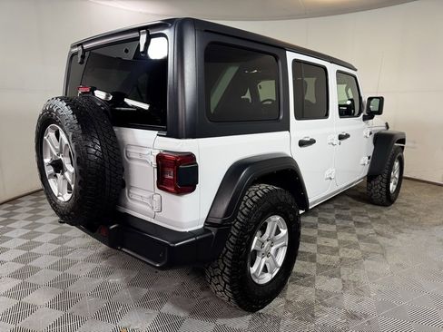 Used 2021 Jeep Wrangler Unlimited Sport image 9