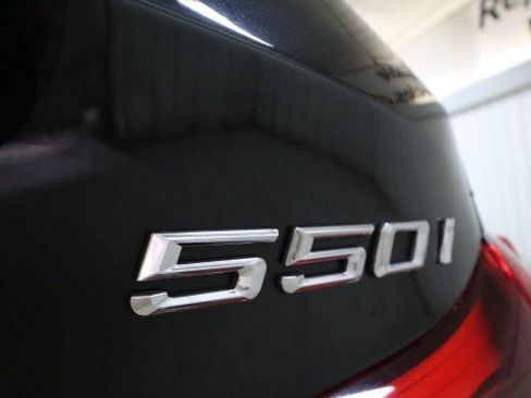 Used 2017 BMW 550i Gran Turismo xDrive image 25