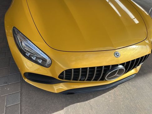 Used 2018 Mercedes-Benz AMG GT C image 2