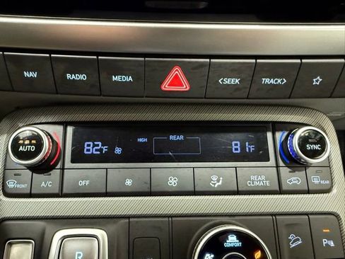 Used 2025 Hyundai Palisade SEL image 40