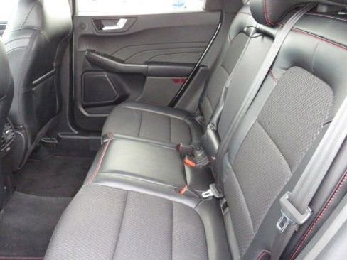 Certified 2023 Ford Escape ST-Line Select w/ Tech Pack #2 image 6