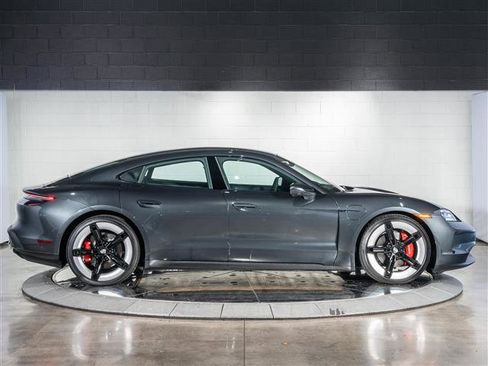 Used 2025 Porsche Taycan 4S image 7