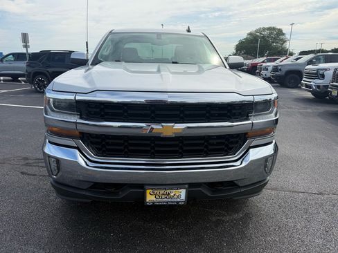 Used 2017 Chevrolet Silverado 1500 LT w/ All Star Edition AWD/4WD image 9