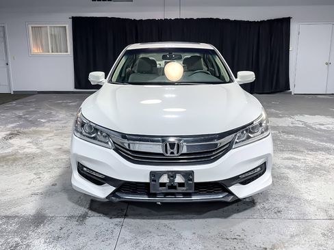 Used 2016 Honda Accord EX-L image 3