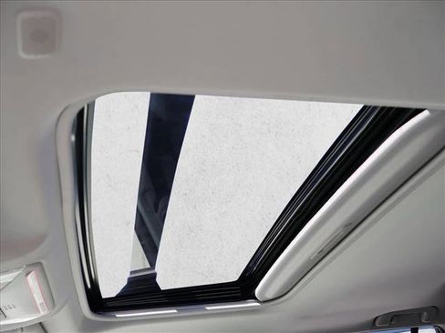 Used 2024 Toyota RAV4 XLE w/ Convenience Package AWD/4WD image 22