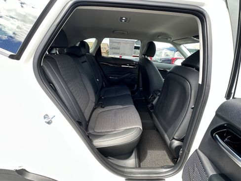 New 2026 Kia Seltos S AWD/4WD image 12
