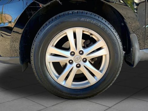 Used 2012 Hyundai Santa Fe Limited w/ Navigation Pkg 4 FWD image 11