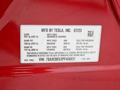 Used 2023 Tesla Model X Plaid image 40