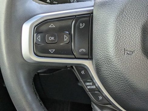 Used 2025 RAM 1500 Big Horn AWD/4WD image 25