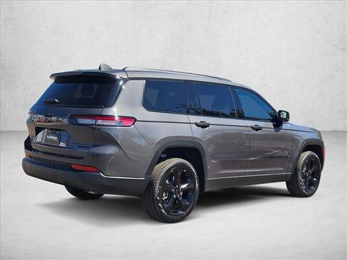New 2025 Jeep Grand Cherokee L Limited w/ Black Appearance Package image 2