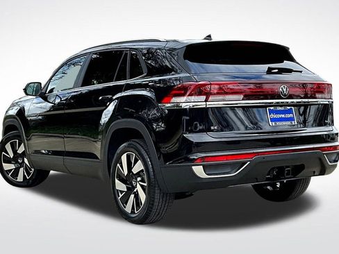 New 2025 Volkswagen Atlas Cross Sport SE image 13