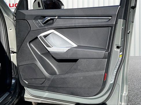 Certified 2024 Audi Q3 2.0T Premium w/ Convenience Package image 28