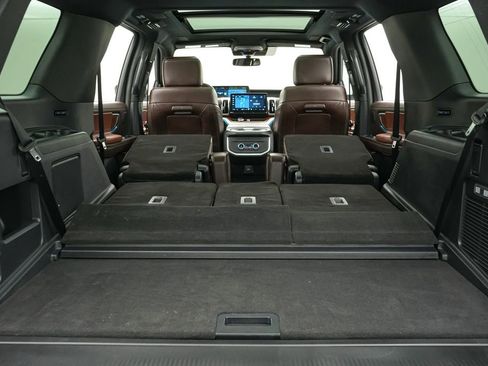 Certified 2025 Ford Expedition King Ranch AWD/4WD image 30