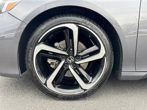 Used 2020 Honda Accord Sport image 11