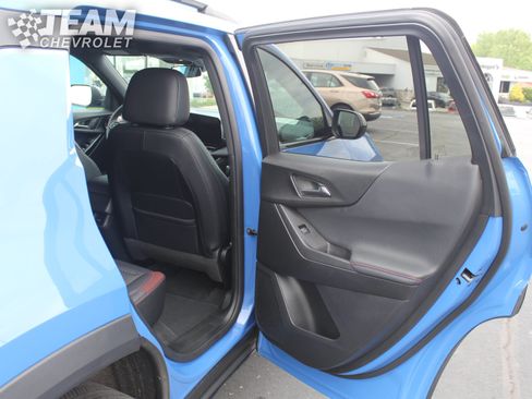 Certified 2025 Chevrolet Equinox RS AWD/4WD image 23