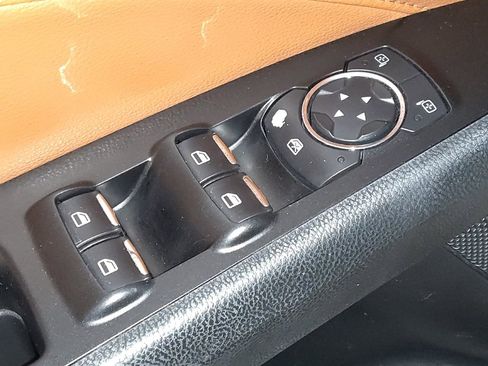 Used 2019 Ford Fusion Titanium FWD image 27