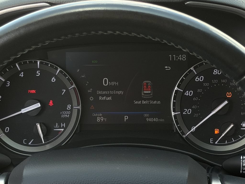 Used 2021 Toyota Highlander XLE FWD image 16