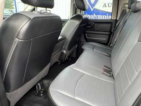 Used 2021 RAM 1500 Tradesman w/ Chrome Appearance Group image 10