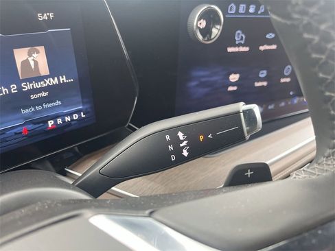 New 2025 Chevrolet Suburban High Country image 23