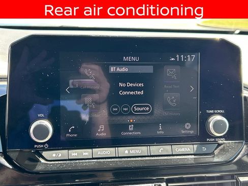 Used 2023 Nissan Pathfinder SV FWD image 17