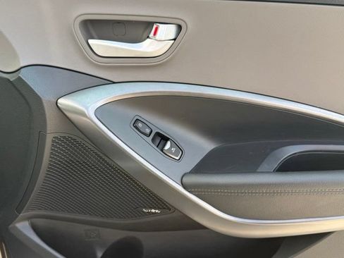 Used 2018 Hyundai Santa Fe Sport w/ 2.4L Tech Package 04 FWD image 20