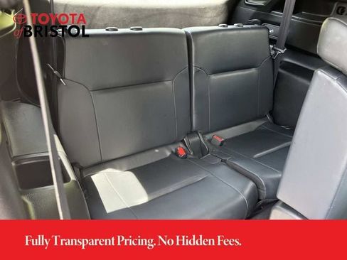 Used 2024 Mitsubishi Outlander SE Black Edition AWD/4WD image 20