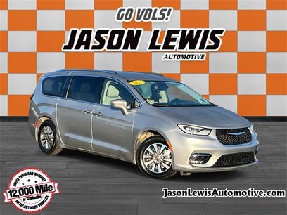 Used 2021 Chrysler Pacifica Touring-L