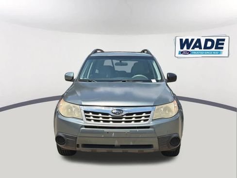 Used 2012 Subaru Forester 2.5X Premium w/ All-Weather Pkg AWD/4WD image 2