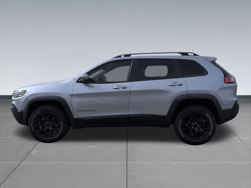 Used 2021 Jeep Cherokee Trailhawk w/ Trailer Tow Group AWD/4WD image 3