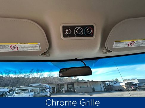 Used 2017 Chevrolet Express 3500 LT w/ LT Preferred Equipment Group image 31