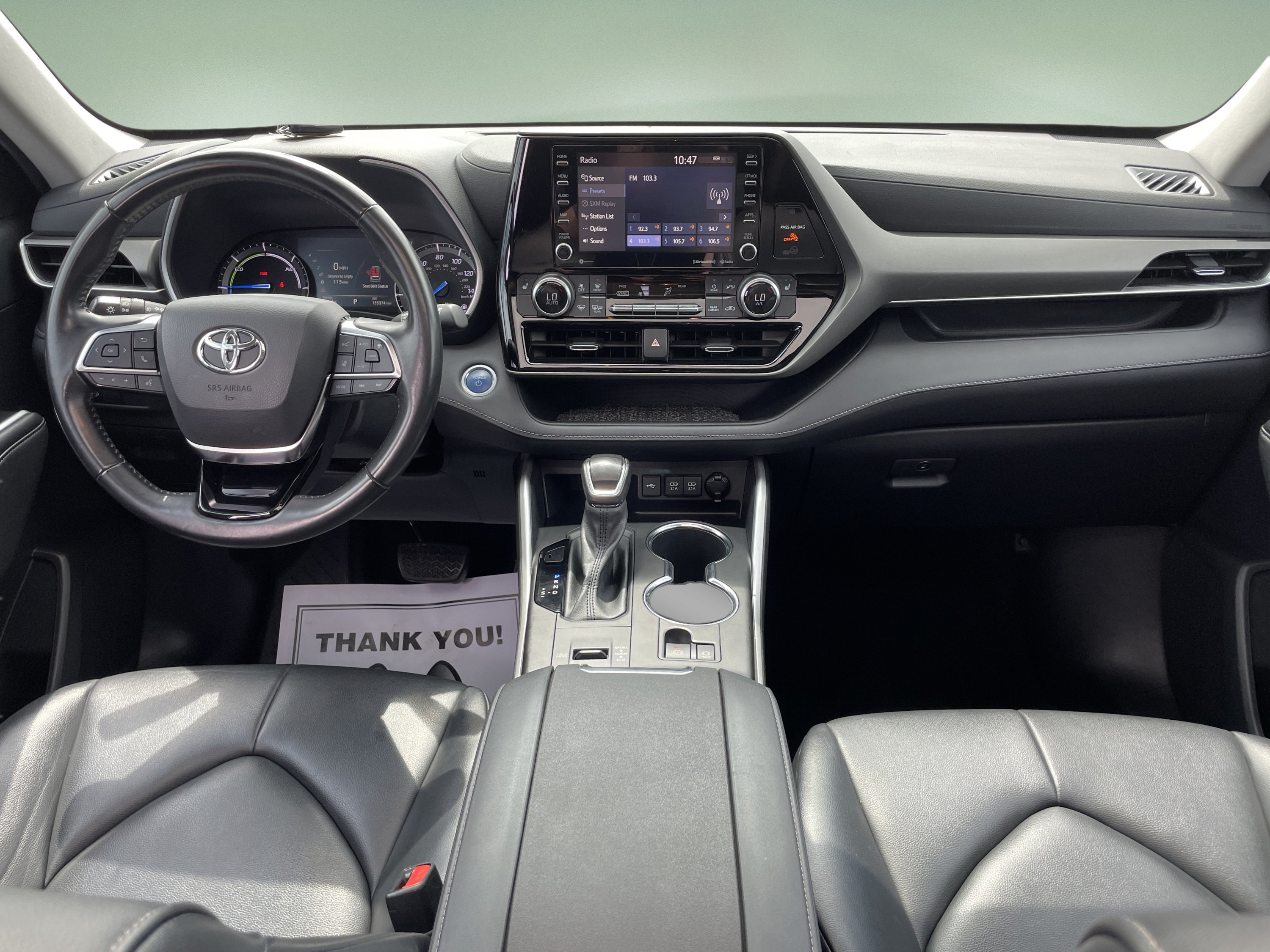 Used 2021 Toyota Highlander XLE AWD/4WD image 32