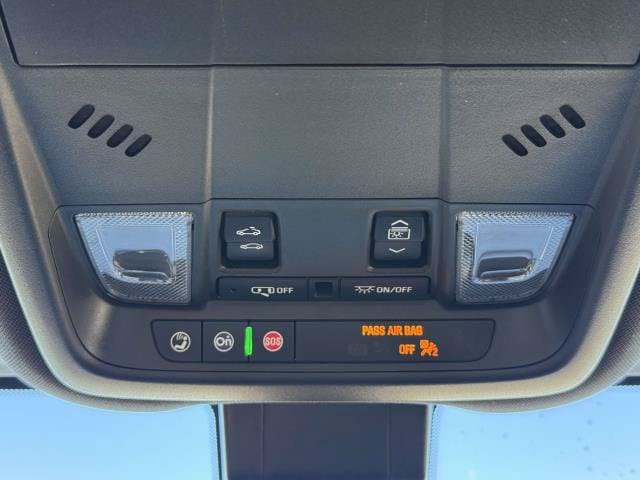 Used 2024 Chevrolet Equinox RS w/ RS Leather Package AWD/4WD image 33