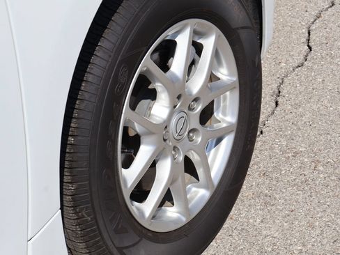 New 2026 Chrysler Pacifica Select FWD image 41