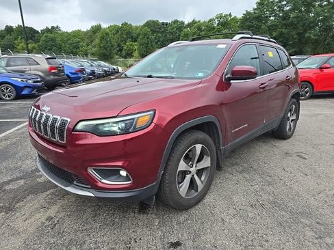 Used 2019 Jeep Cherokee Limited AWD/4WD image 3