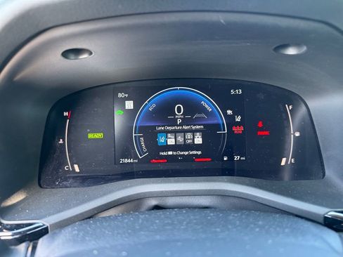 Used 2025 Toyota Camry LE w/ Convenience Package FWD image 21