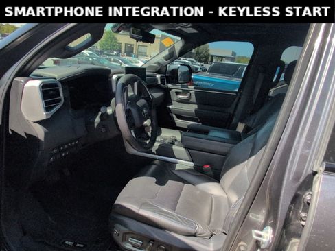 Used 2023 Toyota Tundra Platinum AWD/4WD image 8