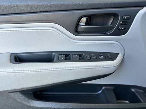 Used 2022 Honda Odyssey EX-L image 11