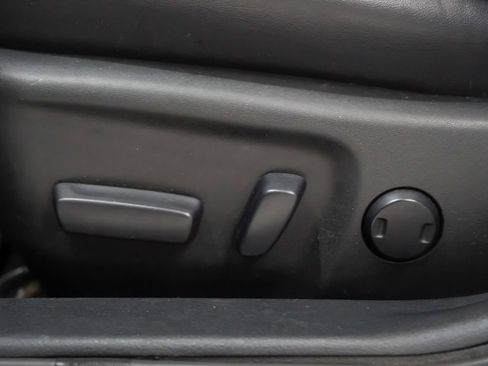 Used 2017 Toyota Camry XSE image 22