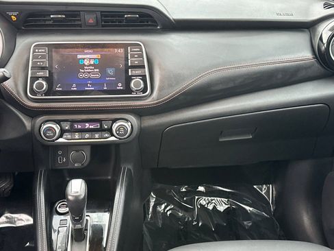 Used 2020 Nissan Kicks SR w/ SR Premium Package image 28