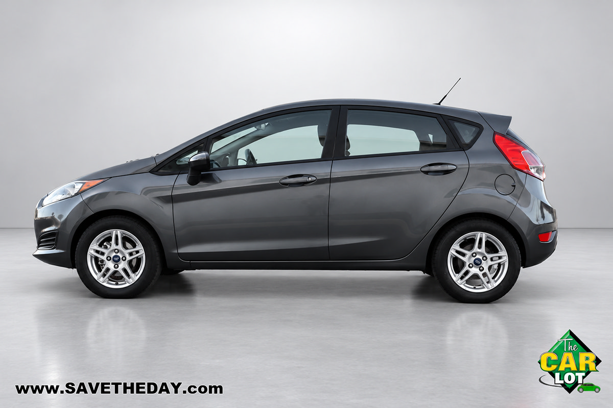 Used 2019 Ford Fiesta SE FWD image 5