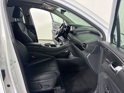 Used 2023 Hyundai Santa Fe SEL w/ Premium Package image 16