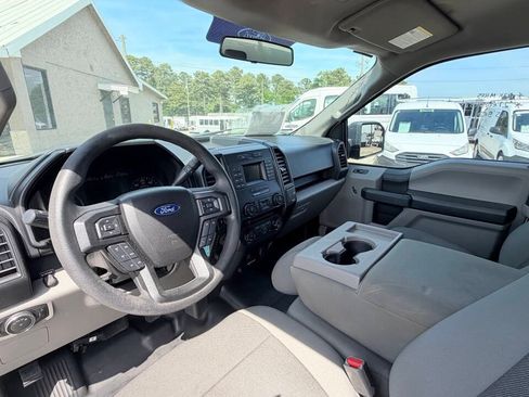Used 2017 Ford F150 XL w/ Equipment Group 101A Mid RWD image 13