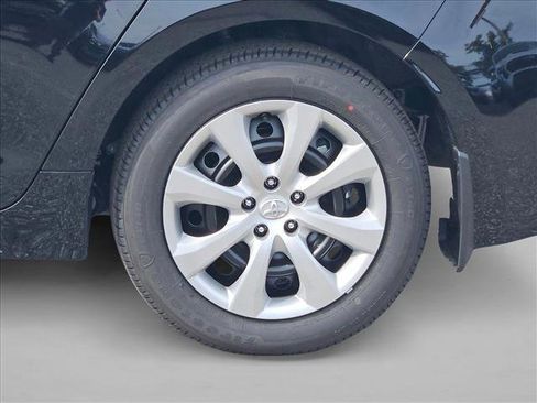 New 2026 Toyota Corolla LE image 9